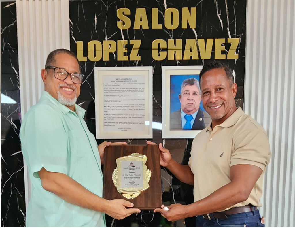 CARLOS JUAN Y DARINEL
